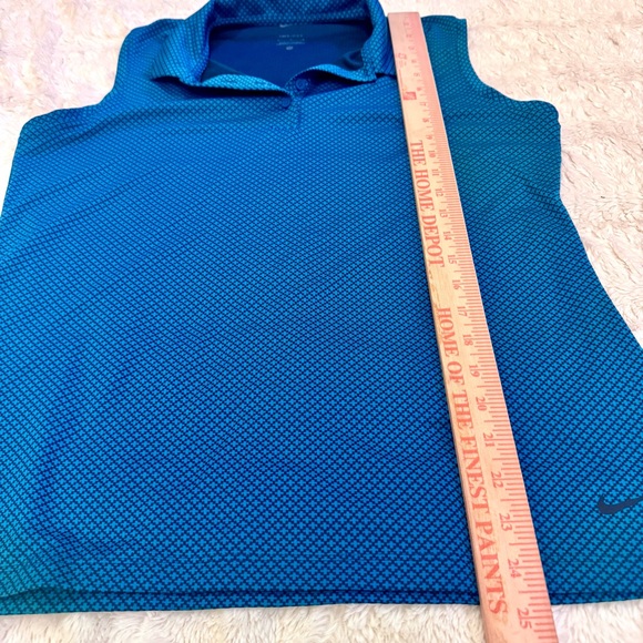 Nike large Dri-Fit Women’s Golf Tank Top Teal Navy Print Size victory textured - Picture 5 of 5